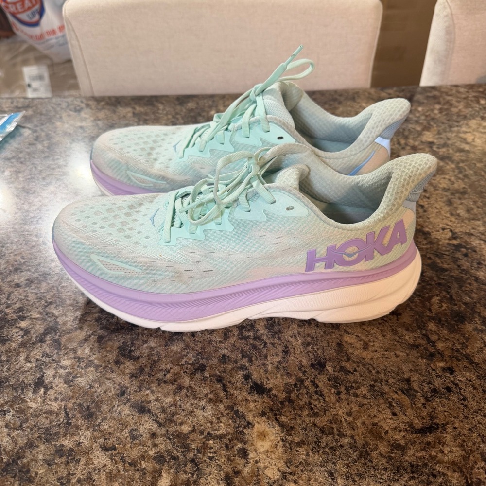 Hoka Clifton 9 Womens Running Shoes Sea Glass Orchid 1127896 SOLM Size 10B